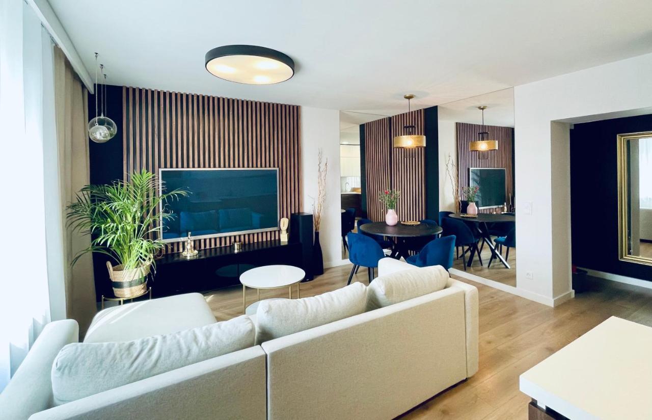 Apartament Kolobrzegアパートメント エクステリア 写真